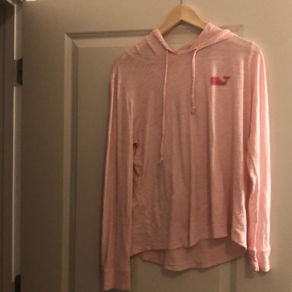 Light vineyard vines sweatshirt